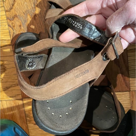Mephisto Leather Strappy Comfort Sandals, size 39 / US 8.5-9.  EUC - Picture 4 of 10